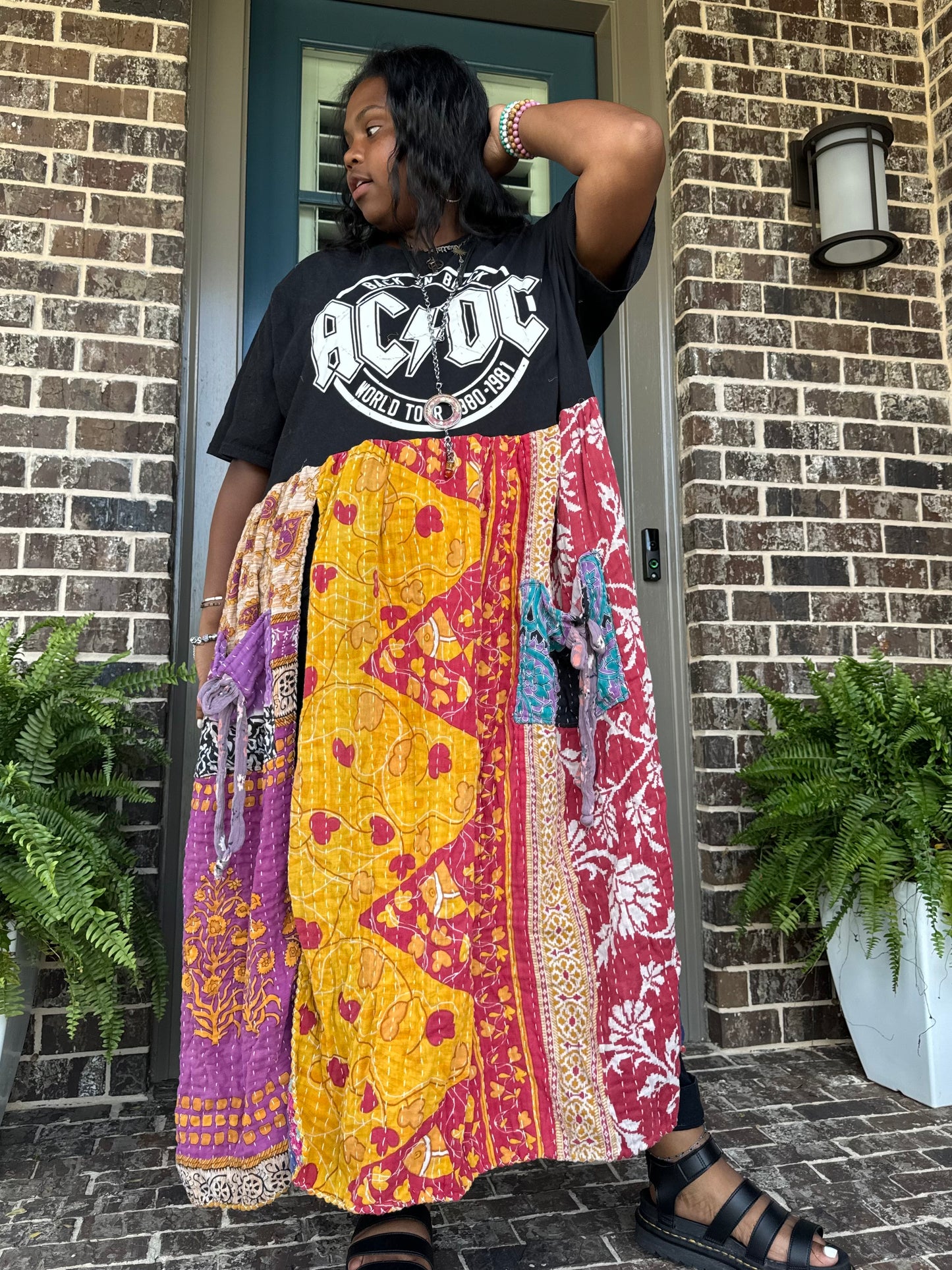 Medium-2XL ACDC Maxi Tee