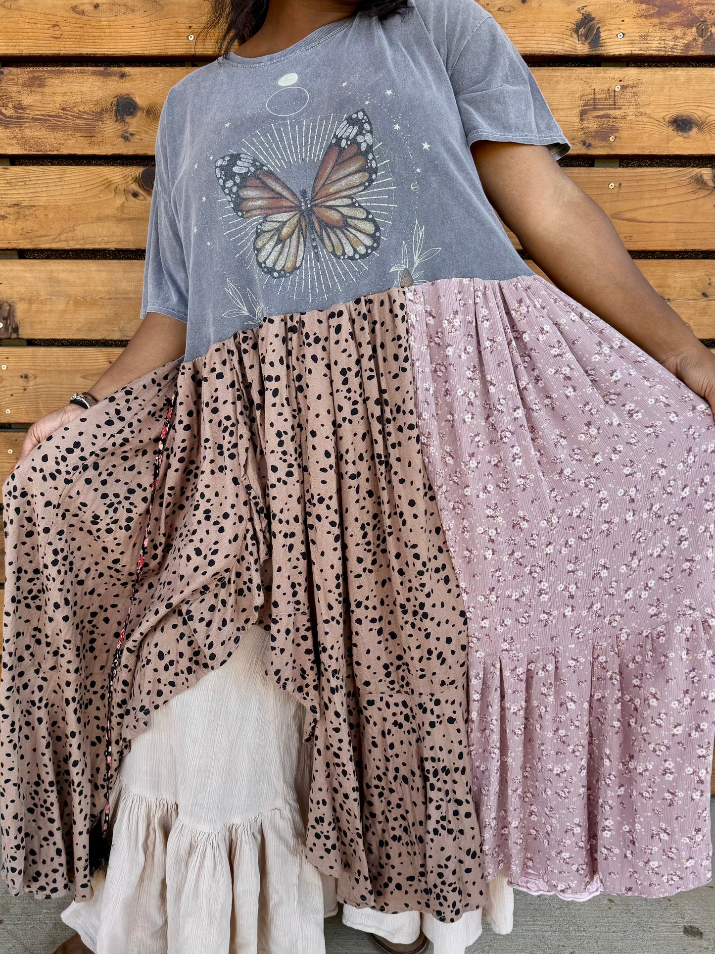 Large-2XL Butterfly Maxi Tee