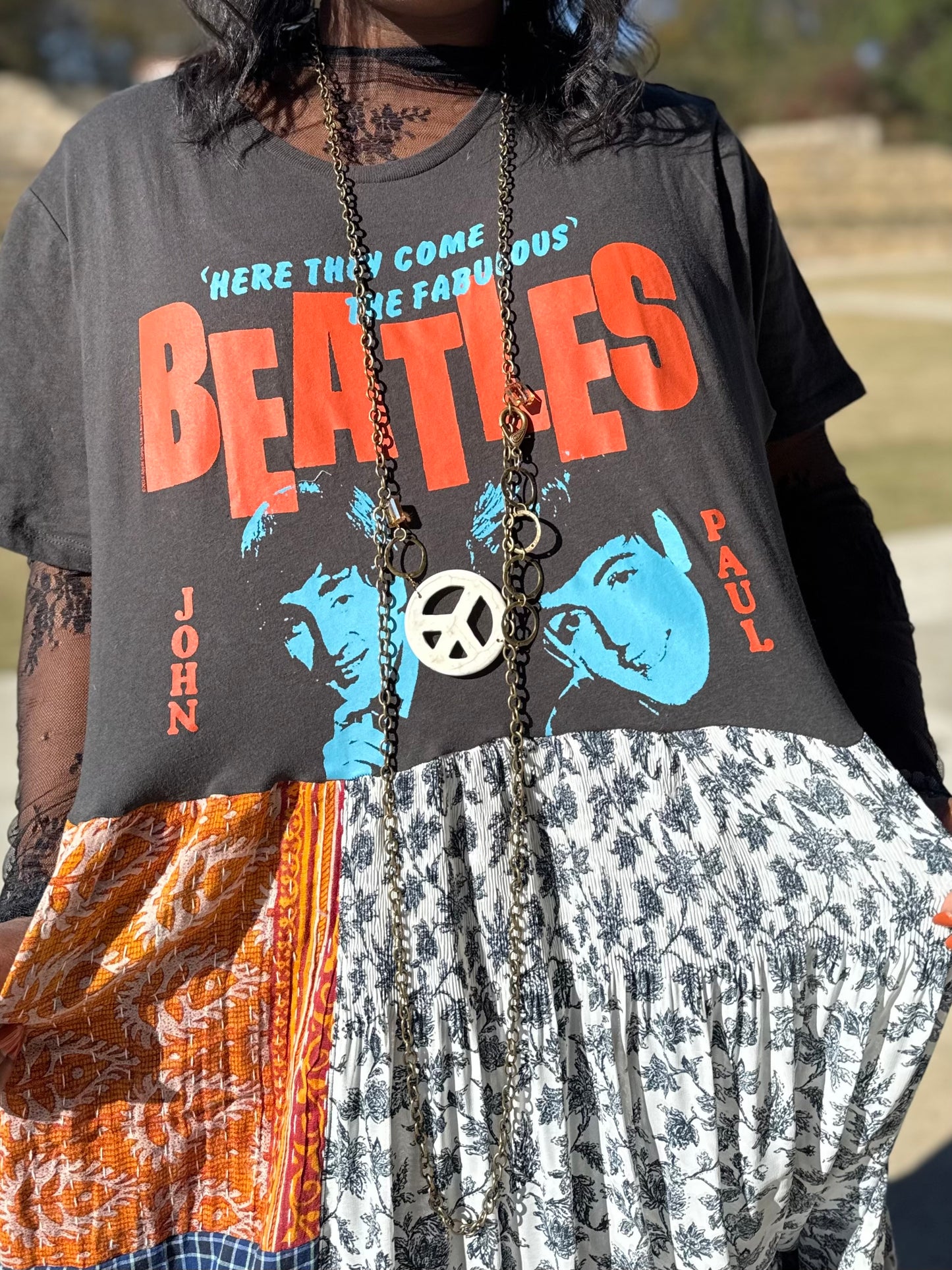 Medium-2XL The Beatles Maxi Tee