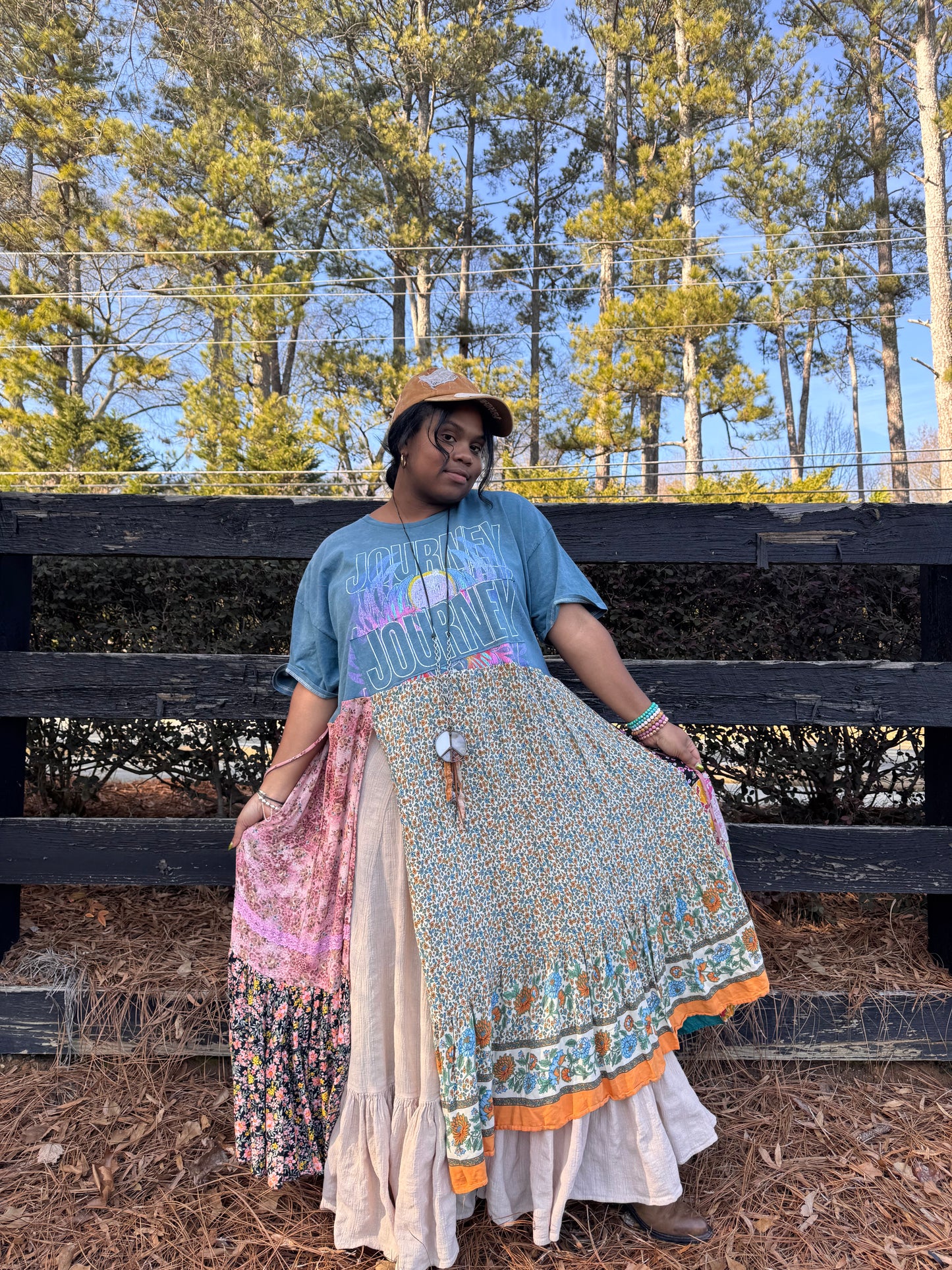 Large-2XL Journey Maxi Tee