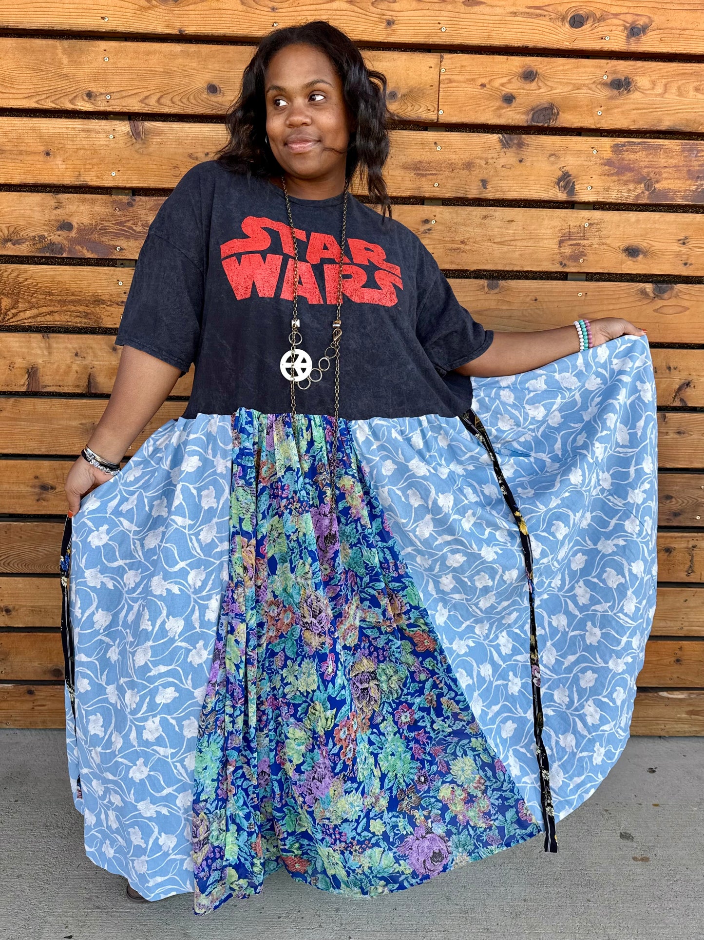 Large-3XL Star Wars Maxi Tee