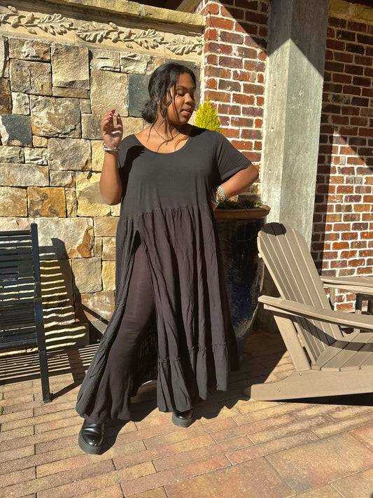 Medium-3XL Solid Black Maxi Tee