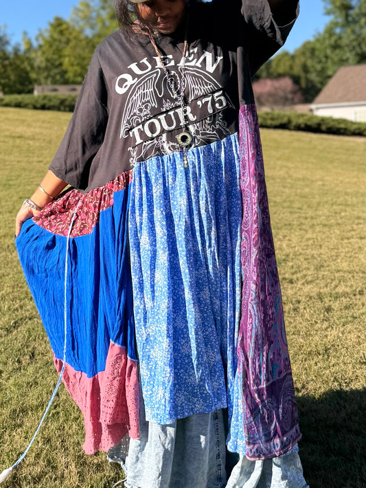 4XL-6XL Queen Maxi Tee