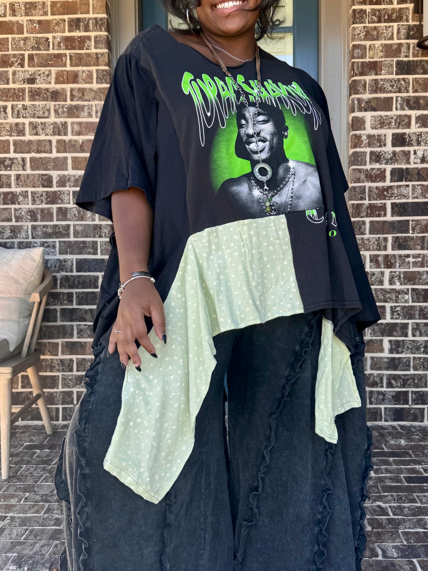 Small-1XL Tupac Kaftan Poncho