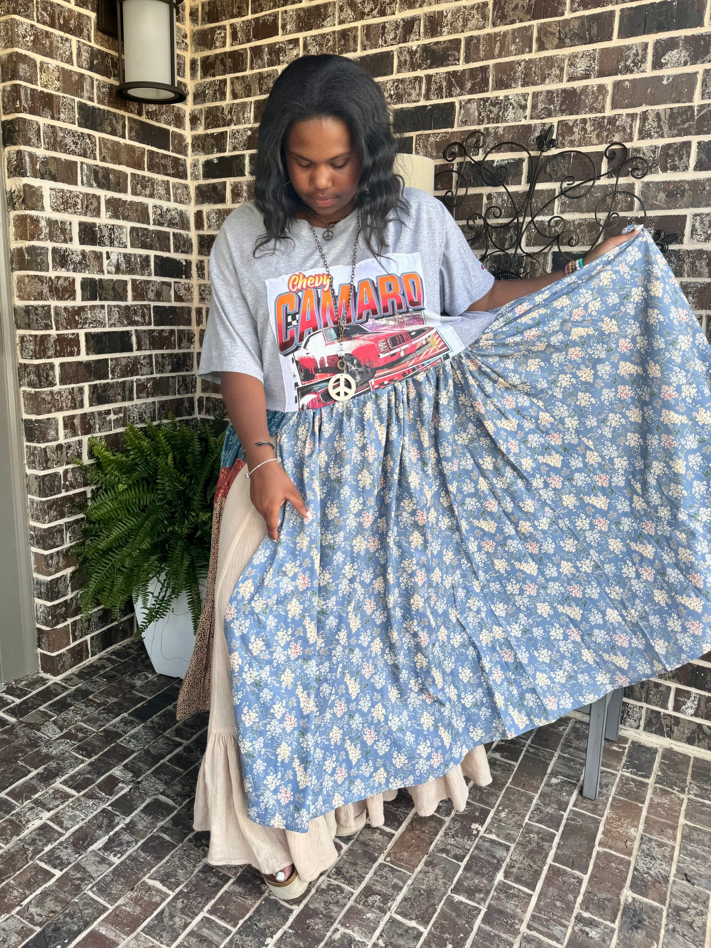 Large-2XL Camero Maxi Tee