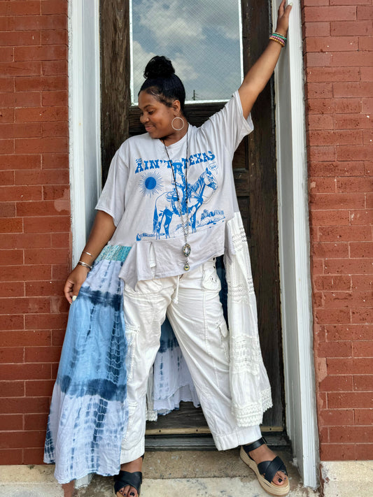 Extra Large-4XL This Ain't Texas High Low Maxi Tee