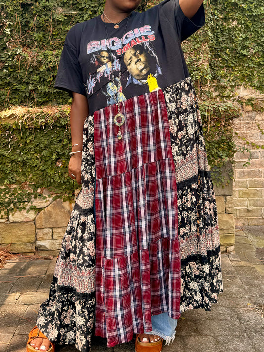 Medium-2XL Biggie Smalls Maxi Tee